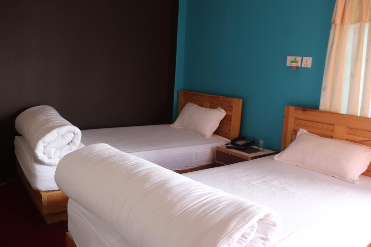 Ranipauwa Hotel Young'S Stupa מראה חיצוני תמונה