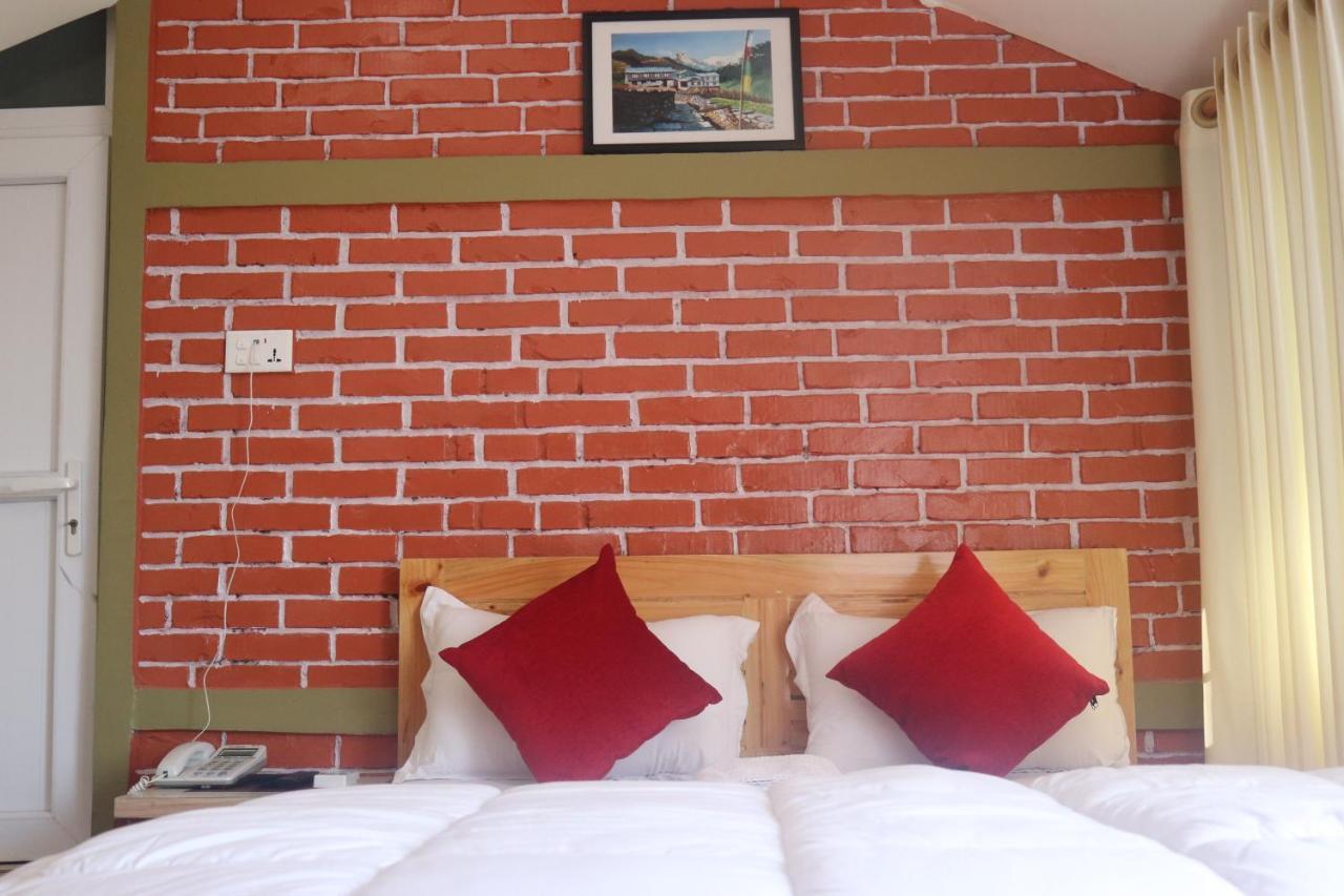 Ranipauwa Hotel Young'S Stupa מראה חיצוני תמונה